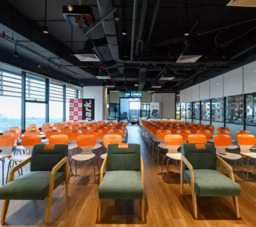 Dynamic Event Space 360x320